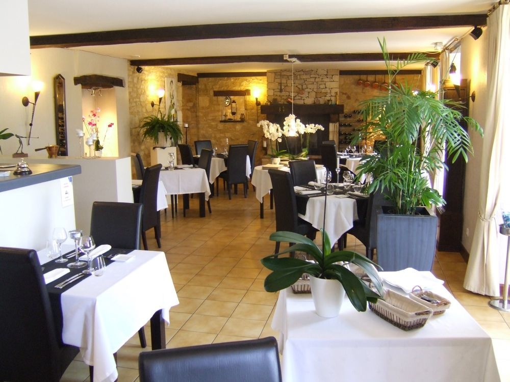 Hôtel Restaurant La Bastide Villefranche-du-Périgord Extérieur photo